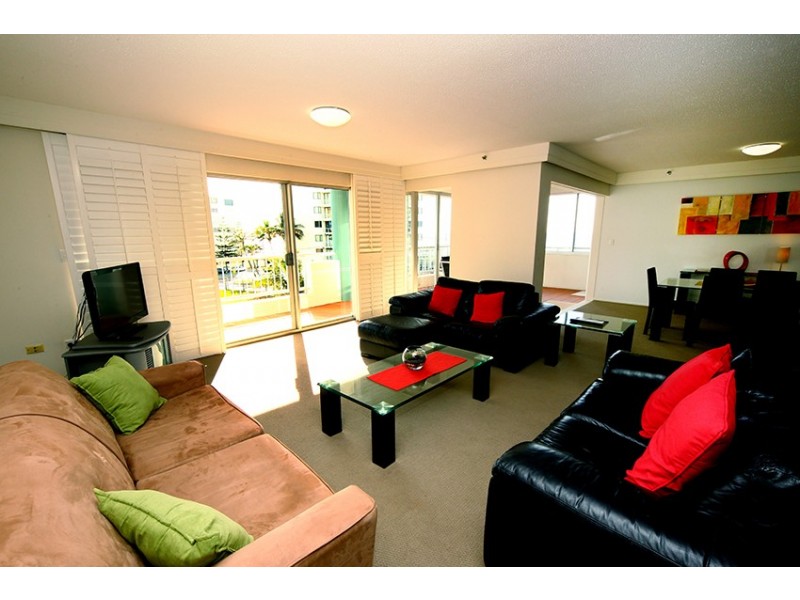 3a ‘Marriner Views’ 7 Fern Street, Surfers Paradise QLD 4217