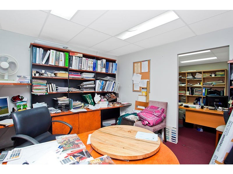 22 Crombie Avenue, Bundall QLD 4217