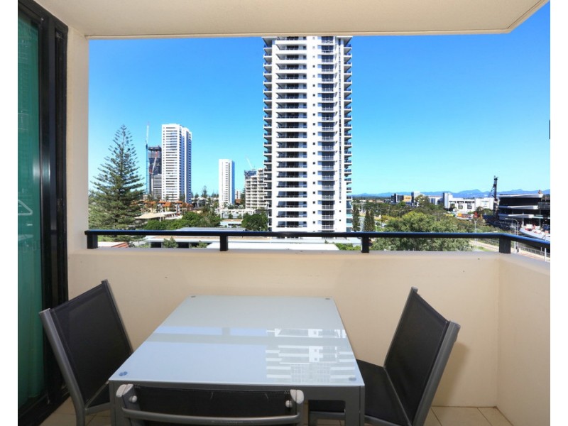 501/2685-2689 Gold Coast Highway, Broadbeach QLD 4218