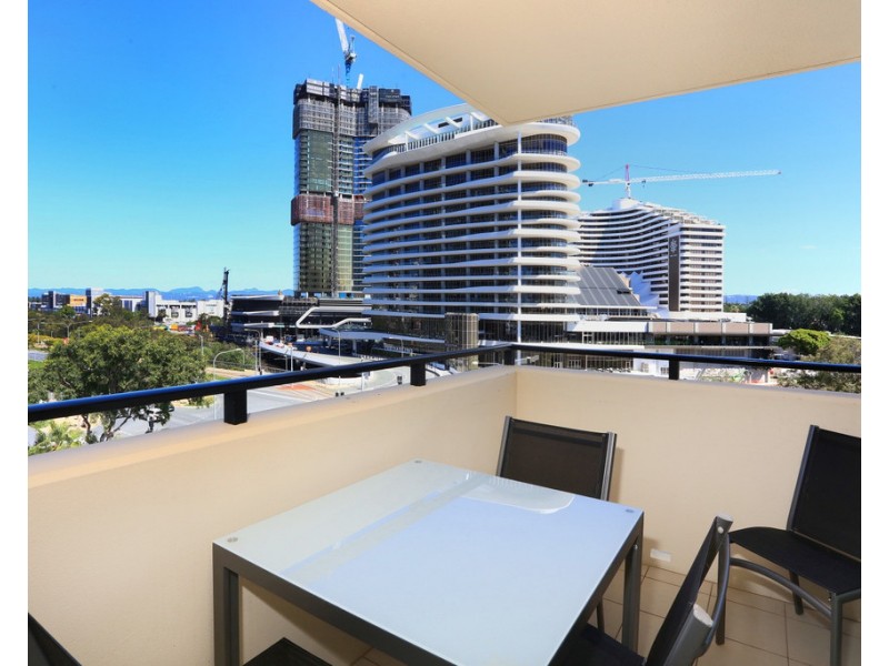 501/2685-2689 Gold Coast Highway, Broadbeach QLD 4218