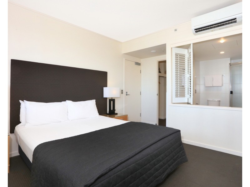 501/2685-2689 Gold Coast Highway, Broadbeach QLD 4218