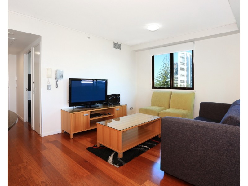 501/2685-2689 Gold Coast Highway, Broadbeach QLD 4218