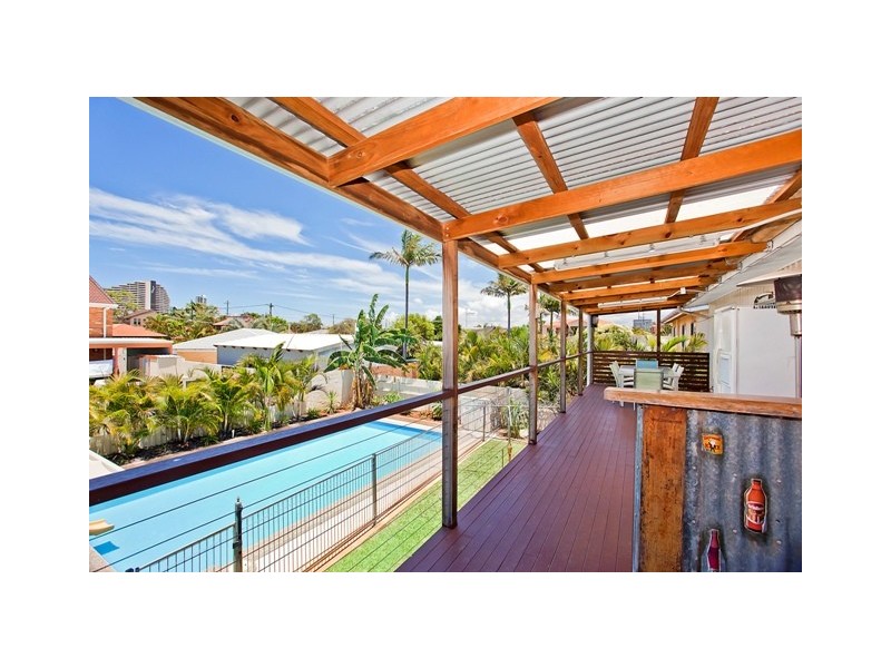 16 Sarasota Key, Broadbeach Waters QLD 4218