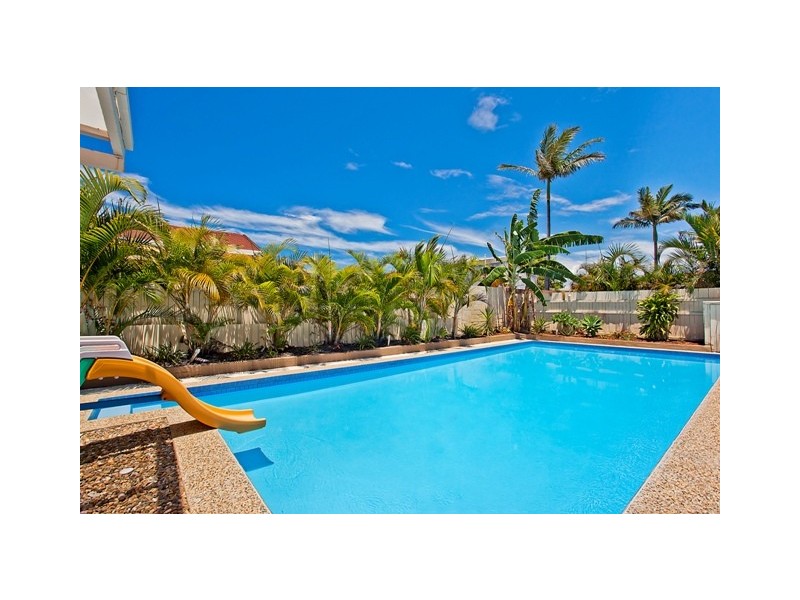 16 Sarasota Key, Broadbeach Waters QLD 4218