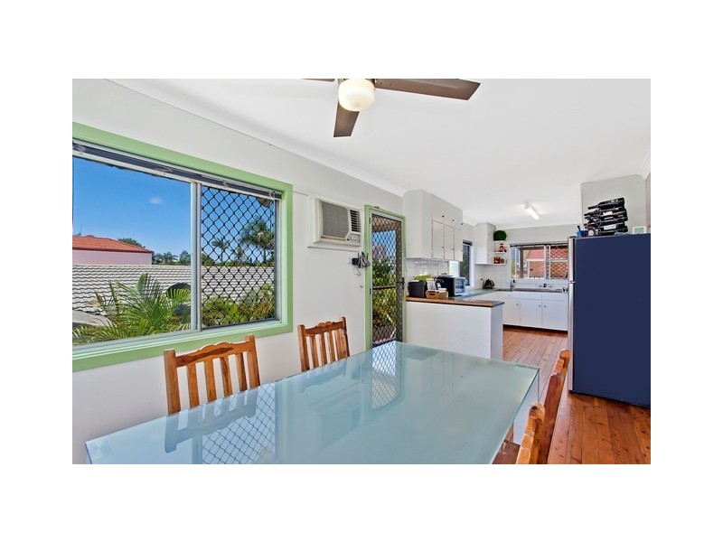 16 Sarasota Key, Broadbeach Waters QLD 4218