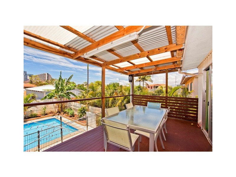 16 Sarasota Key, Broadbeach Waters QLD 4218