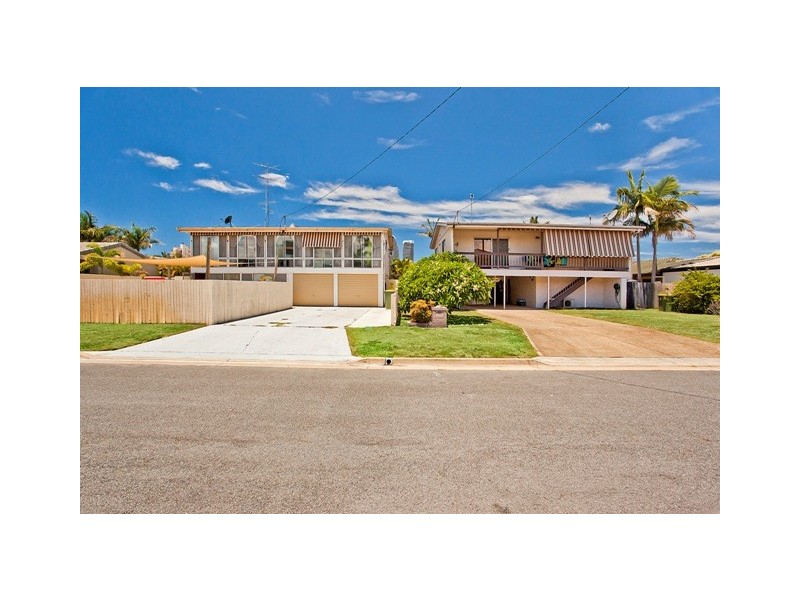 16 Sarasota Key, Broadbeach Waters QLD 4218