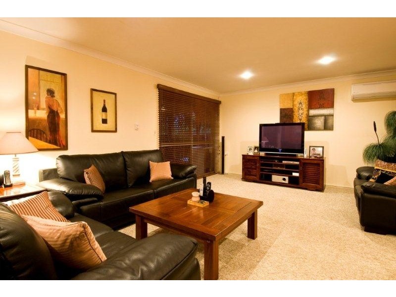 44 Forrest Avenue, Molendinar QLD 4214