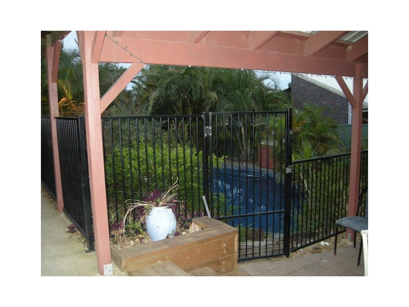 56 Kallaroo Crescent, Ashmore QLD 4214