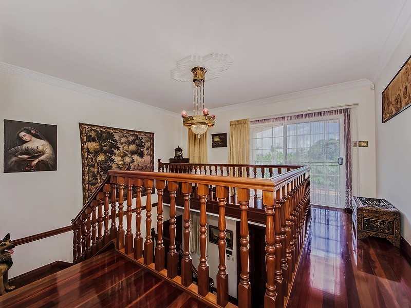 140 Campbell Street, Sorrento QLD 4217