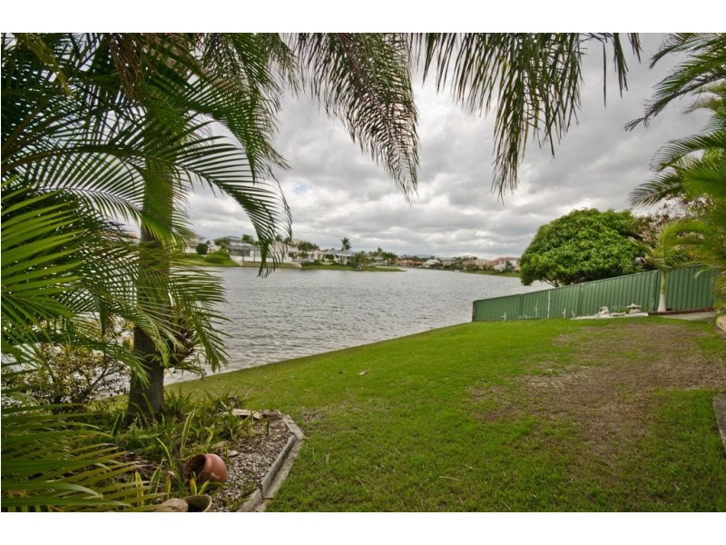 Broadbeach Waters QLD 4218