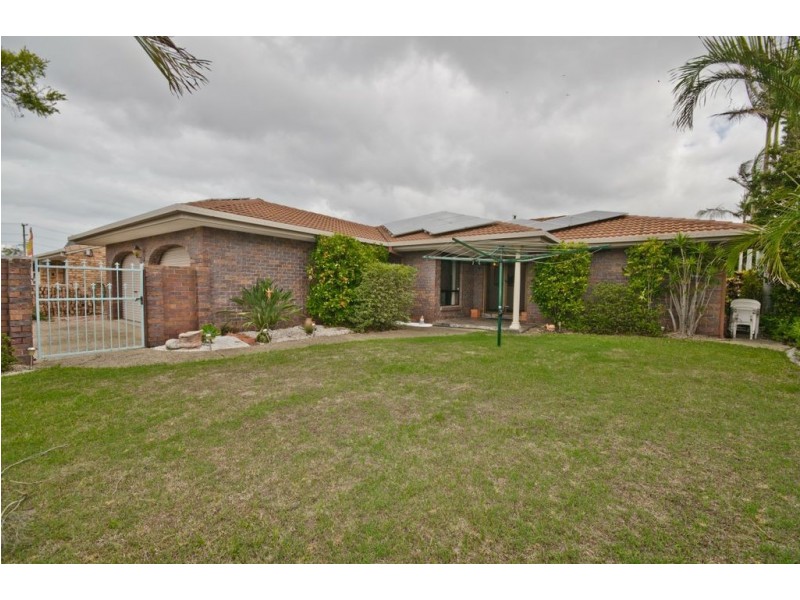 Broadbeach Waters QLD 4218