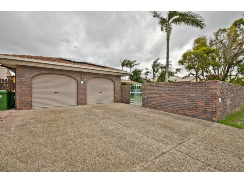 Broadbeach Waters QLD 4218