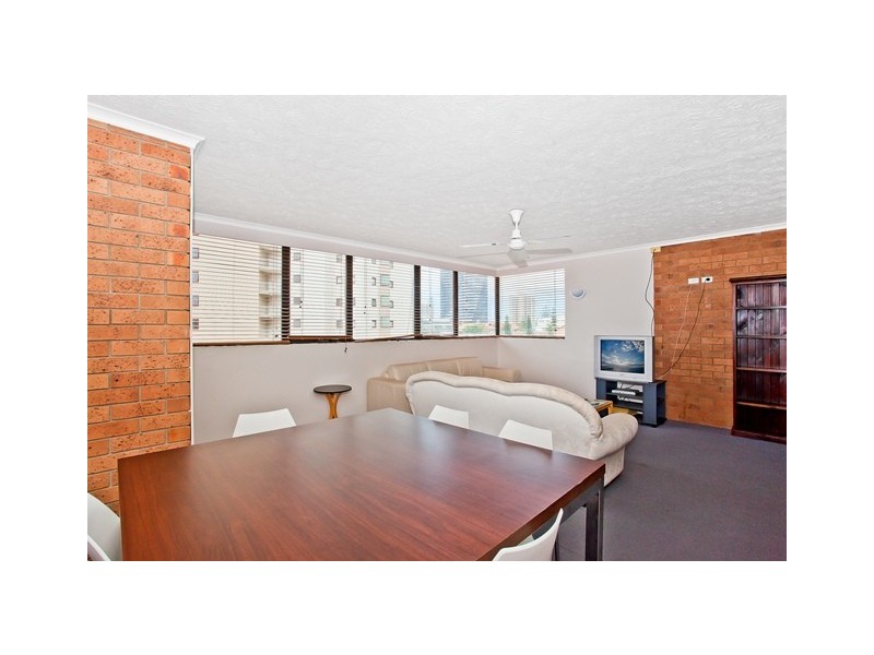 406 ‘Travel Inn’ 40 Surf Parade, Broadbeach QLD 4218