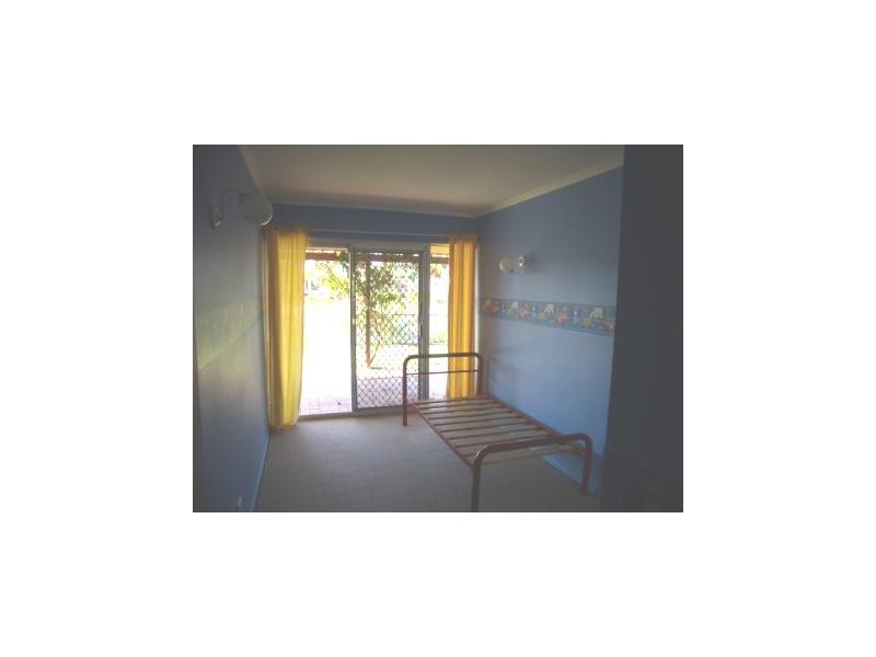 60 Clear Island Road, Broadbeach Waters QLD 4218