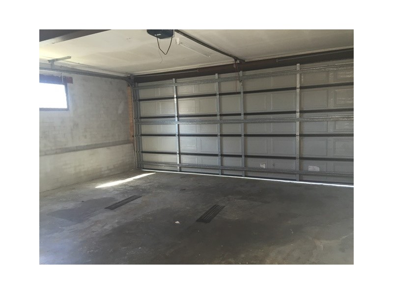 1 Alma Street, Broadbeach Waters QLD 4218