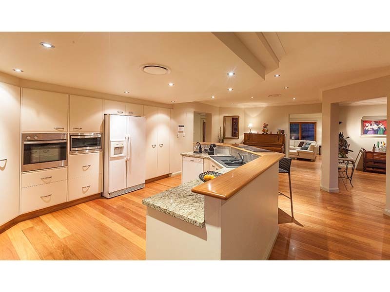 56 Rapallo Avenue, Isle Of Capri QLD 4217