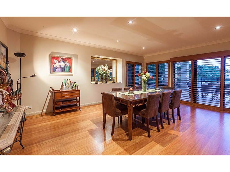 56 Rapallo Avenue, Isle Of Capri QLD 4217