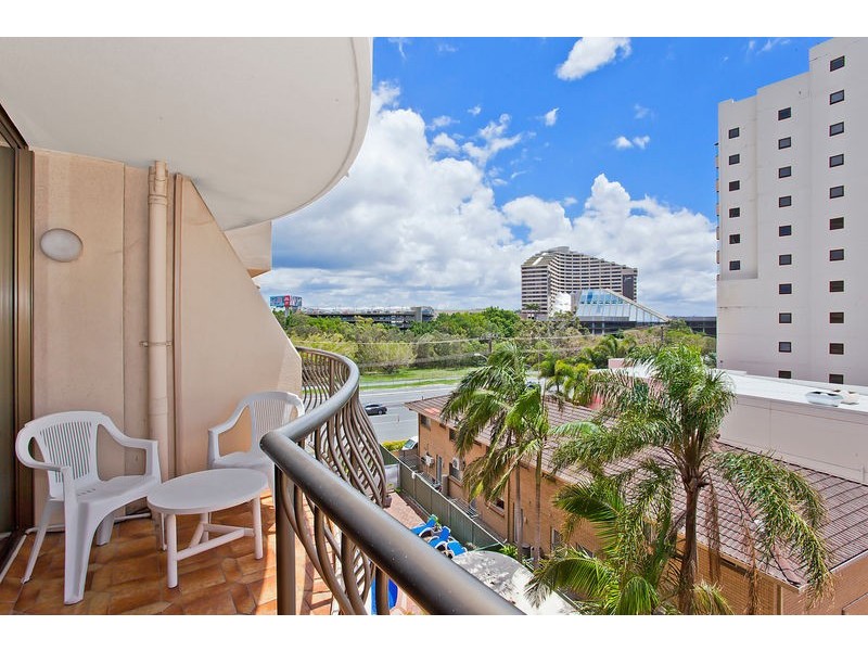 405 ‘Travel Inn’ 40 Surf Parade, Broadbeach QLD 4218