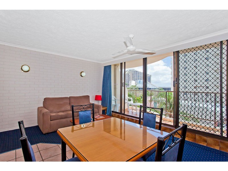 405 ‘Travel Inn’ 40 Surf Parade, Broadbeach QLD 4218