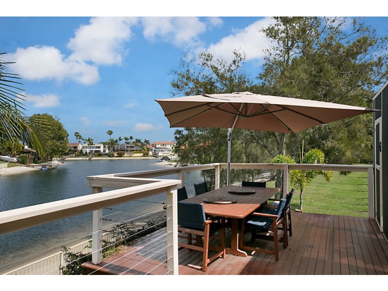 12 Fremar Street, Broadbeach Waters QLD 4218