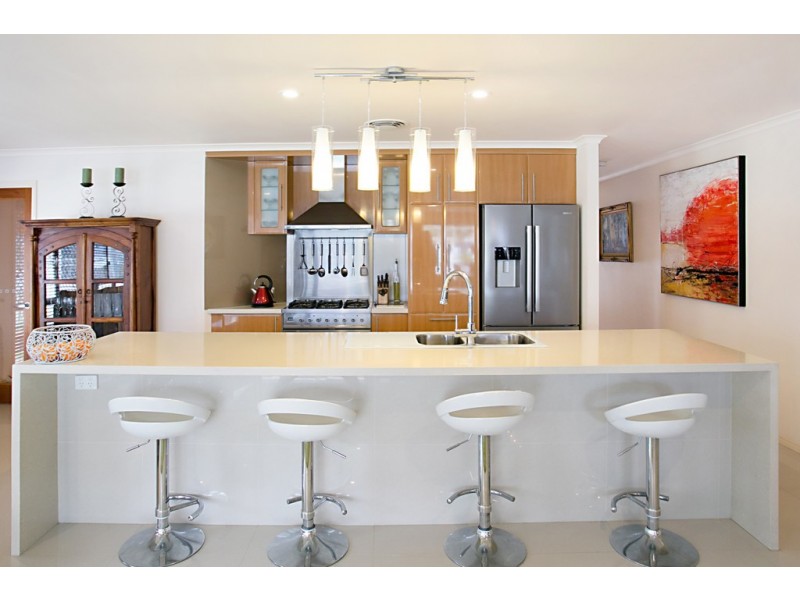 12 Fremar Street, Broadbeach Waters QLD 4218