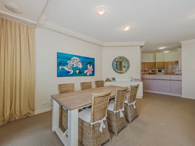 3 ‘Oceana on Broadbeach’100 Old Burleigh Road, Broadbeach QLD 4218