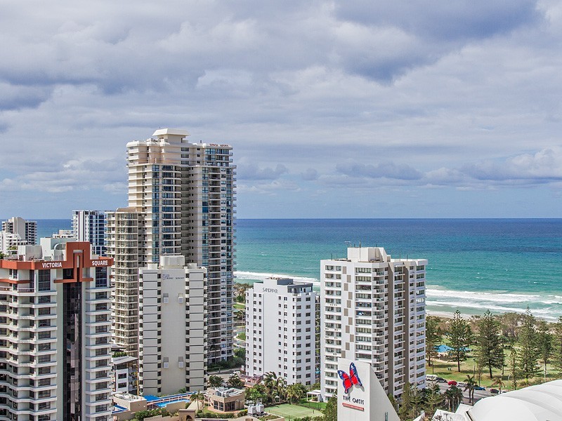 2-2003 ‘The Oracle’4 Charles Avenue, Broadbeach QLD 4218