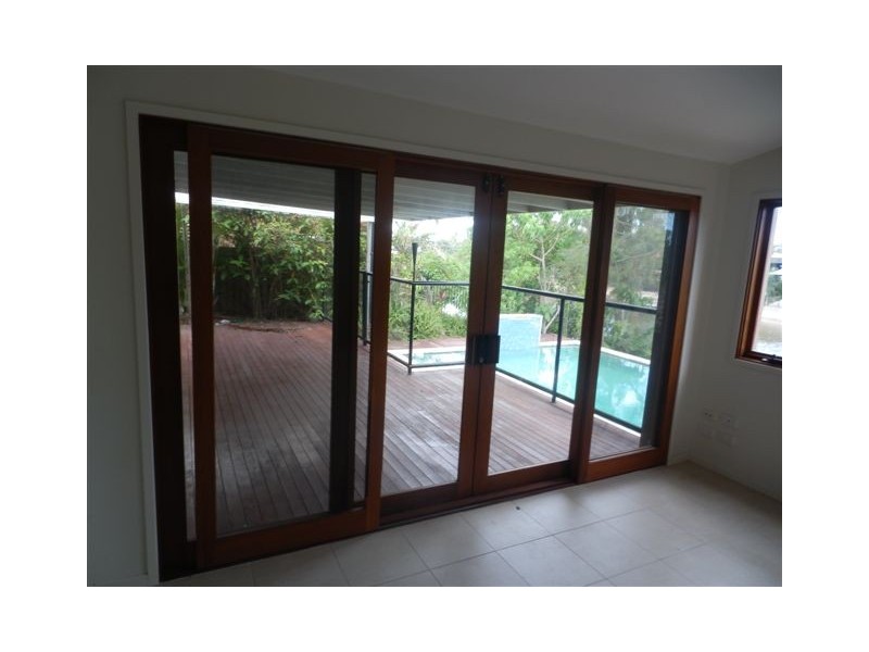 119 Campbell Street, Bundall QLD 4217