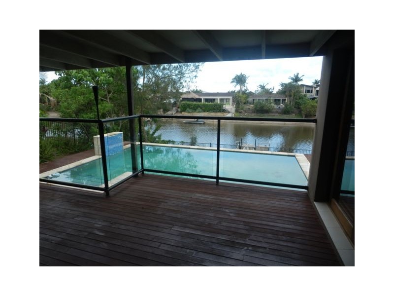 119 Campbell Street, Bundall QLD 4217