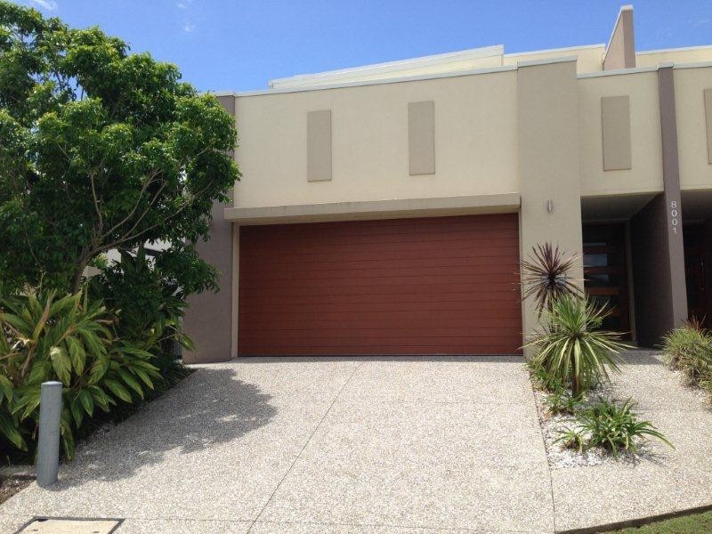 8001A Vista Drive, Benowa QLD 4217