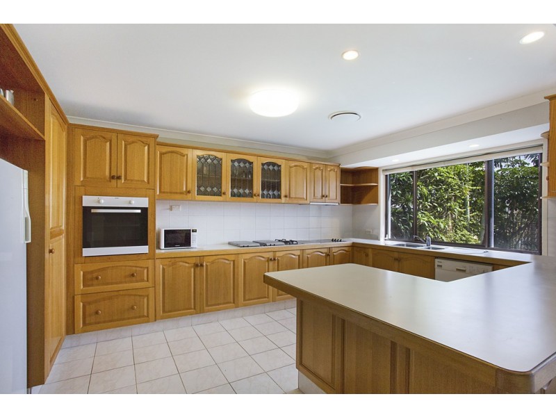 67 T E Peters Drive, Broadbeach Waters QLD 4218