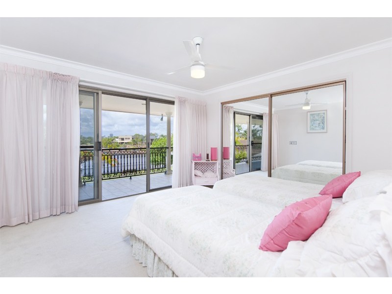 Sorrento QLD 4217