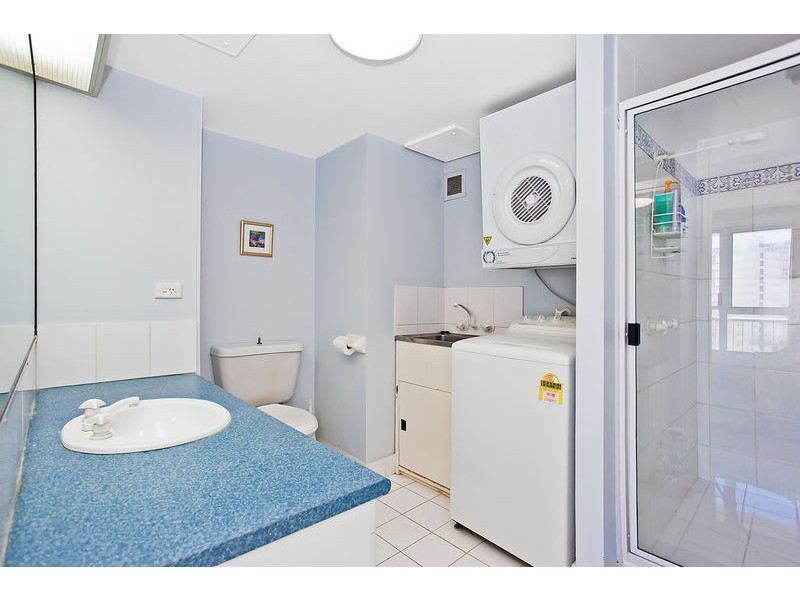 903 ‘Surfers Beachside’ 10 Vista Street, Surfers Paradise QLD 4217