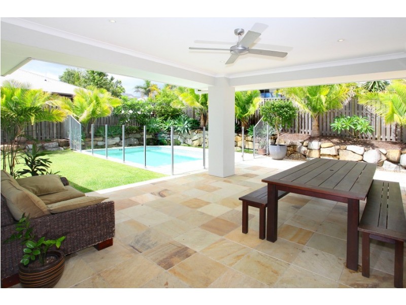 74 Observatory Drive, Reedy Creek QLD 4227