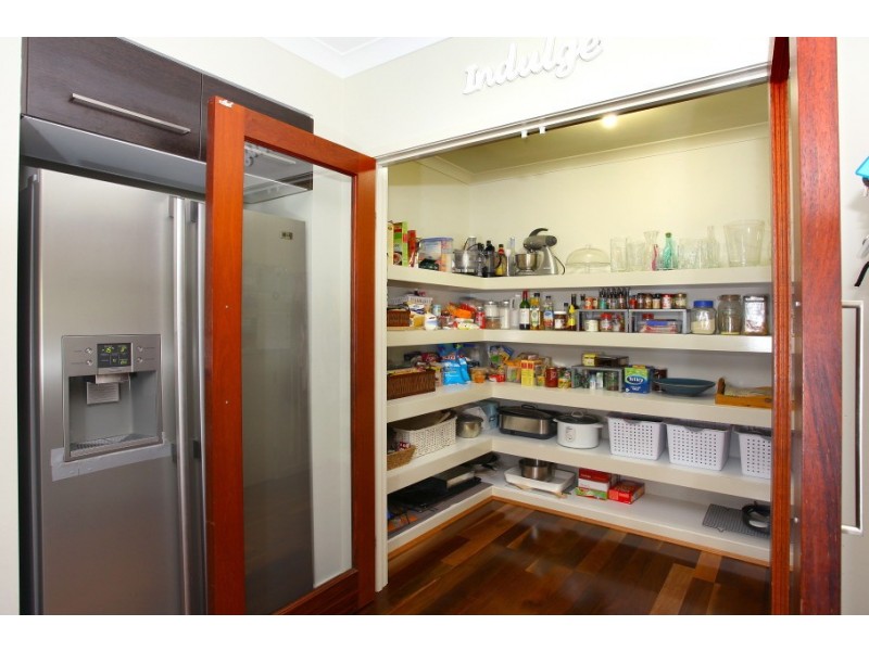 74 Observatory Drive, Reedy Creek QLD 4227