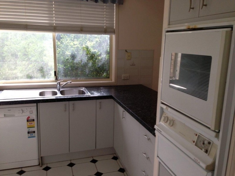 14 Hindmarsh Court, Robina QLD 4226