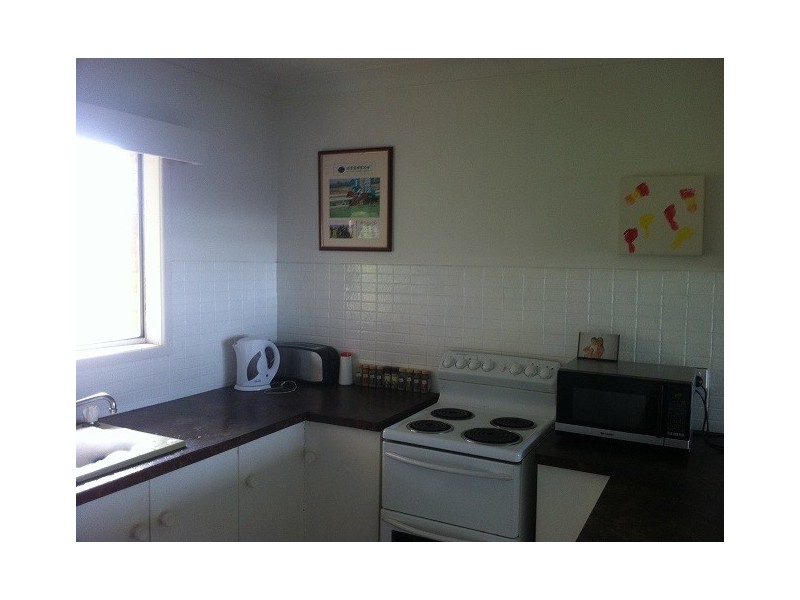 3/2a Twenty First Avenue, Palm Beach QLD 4221