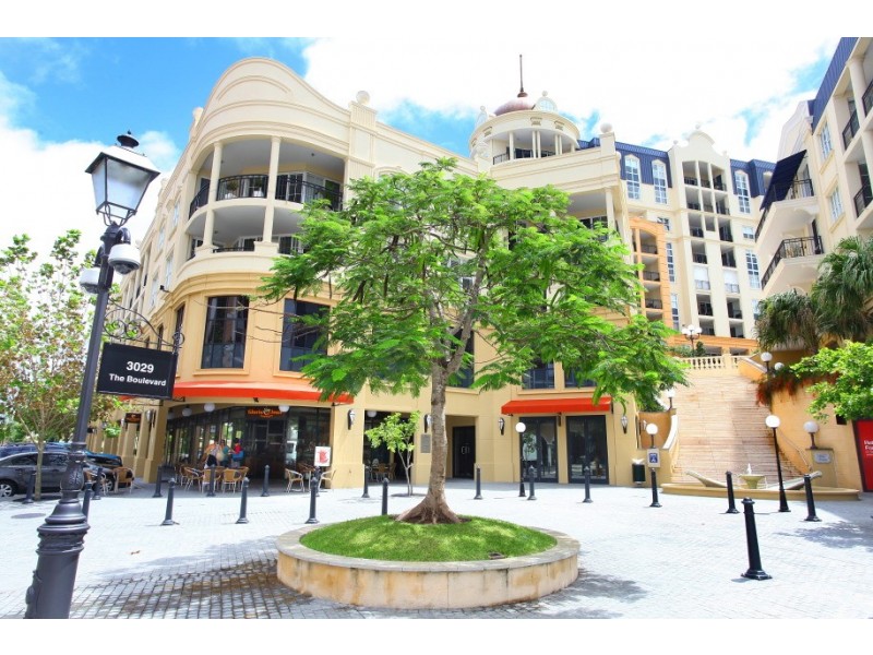 74 ‘Porto Bellago’ 3030 The Boulevard, Carrara QLD 4211