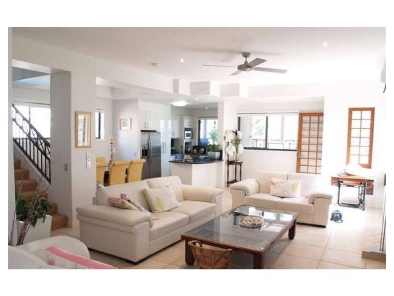 1/18 Frederick Street, Surfers Paradise QLD 4217