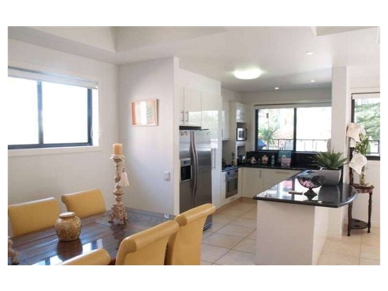 1/18 Frederick Street, Surfers Paradise QLD 4217