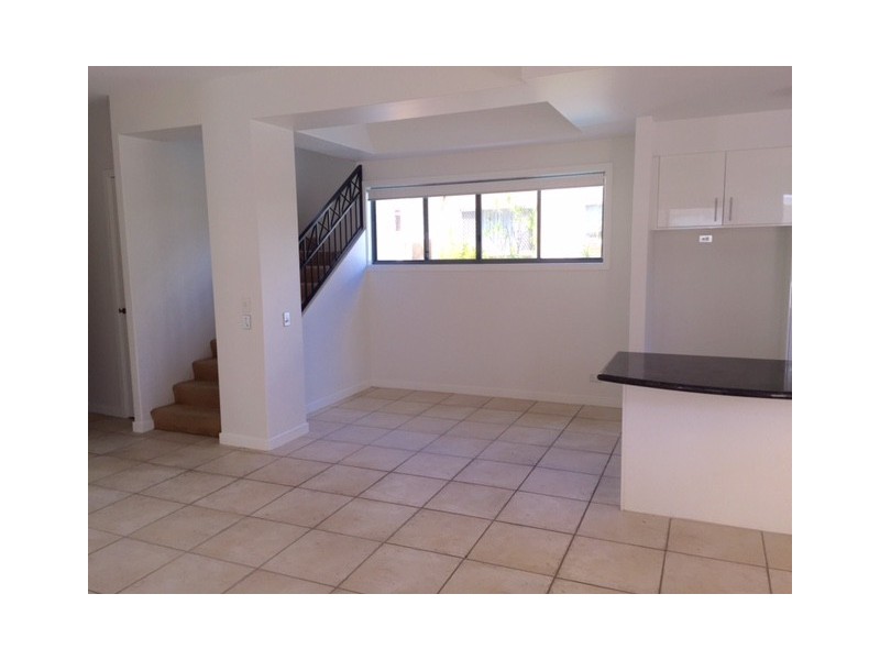 1/18 Frederick Street, Surfers Paradise QLD 4217