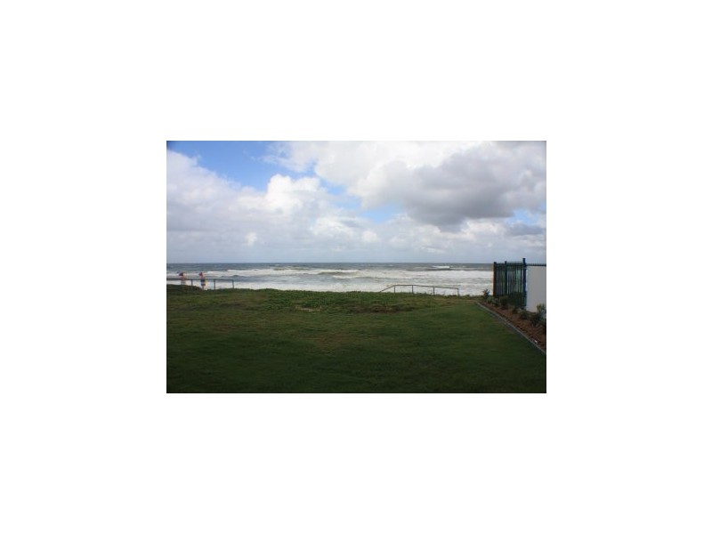 1/2 Wharf Rd, Surfers Paradise QLD 4217