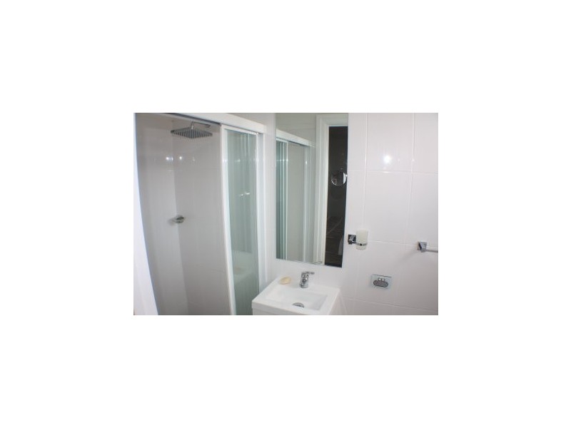 3A/2 Wharf Rd, Surfers Paradise QLD 4217