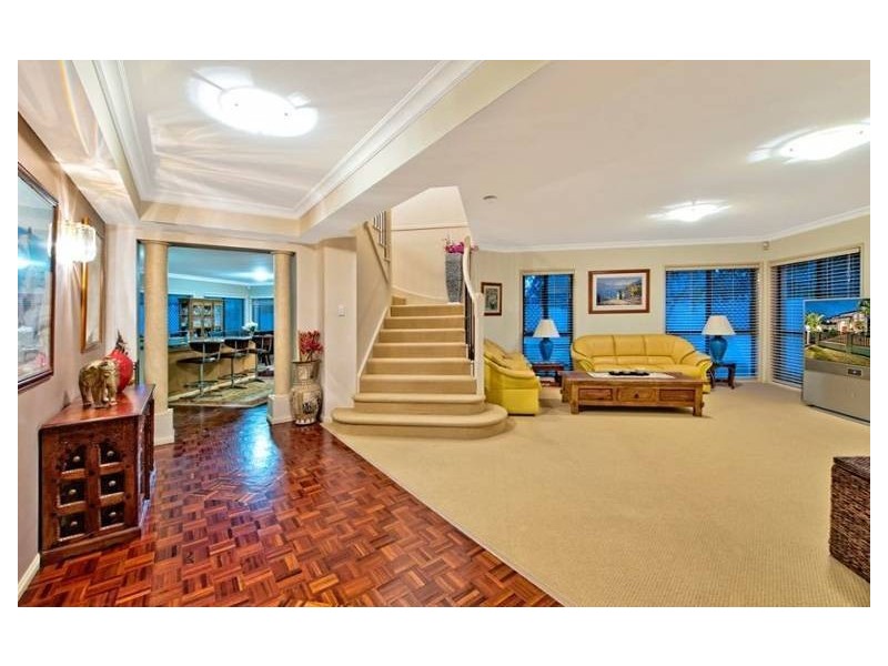 58 Sir Bruce Small Boulevard, Benowa Waters QLD 4217
