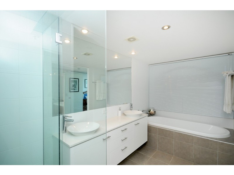 1404 ‘Freshwater Point’ 33 T E Peters Drive, Broadbeach QLD 4218