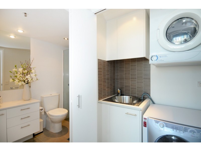 1404 ‘Freshwater Point’ 33 T E Peters Drive, Broadbeach QLD 4218