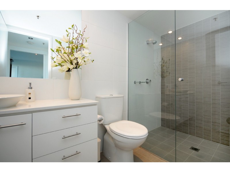 1404 ‘Freshwater Point’ 33 T E Peters Drive, Broadbeach QLD 4218