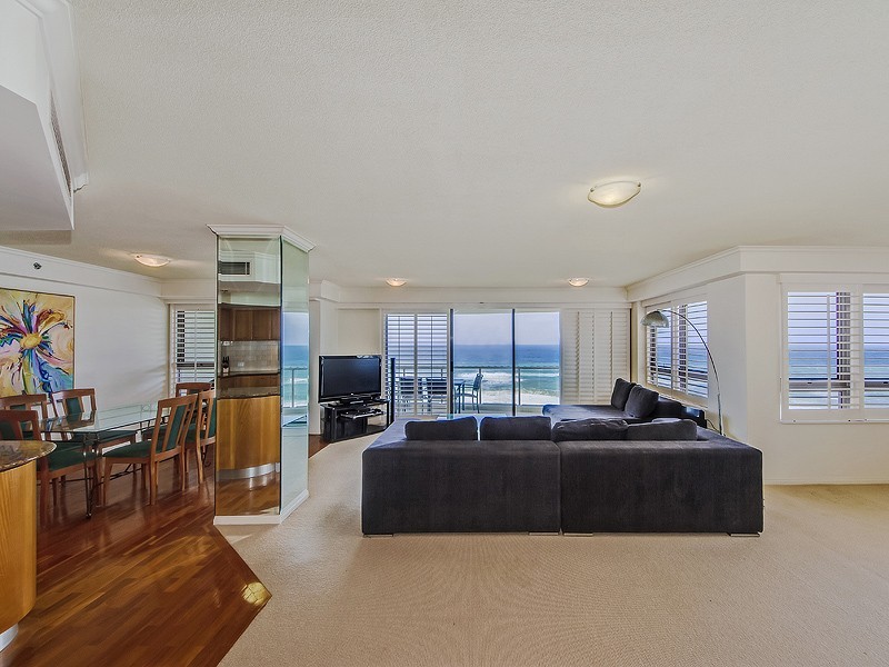 13C ‘La Sabbia’ 74 Old Burleigh Road, Surfers Paradise QLD 4217