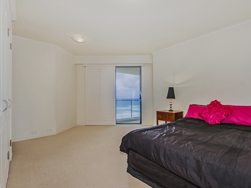 13C ‘La Sabbia’ 74 Old Burleigh Road, Surfers Paradise QLD 4217